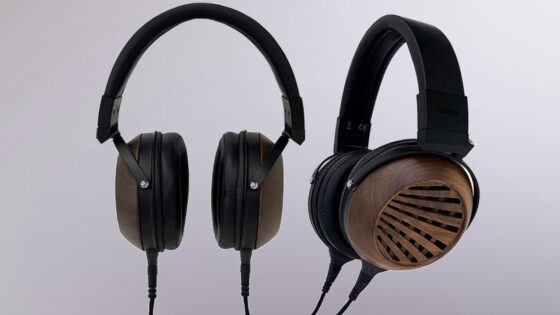 FOSTEX presenterar TH616 Limited jubileumshörlurar