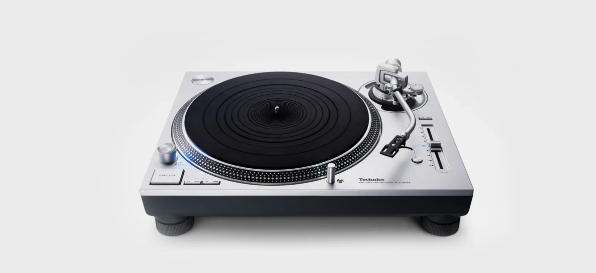 Technics SL-1200GR2: Vinylspelare med digital hastighetskontroll