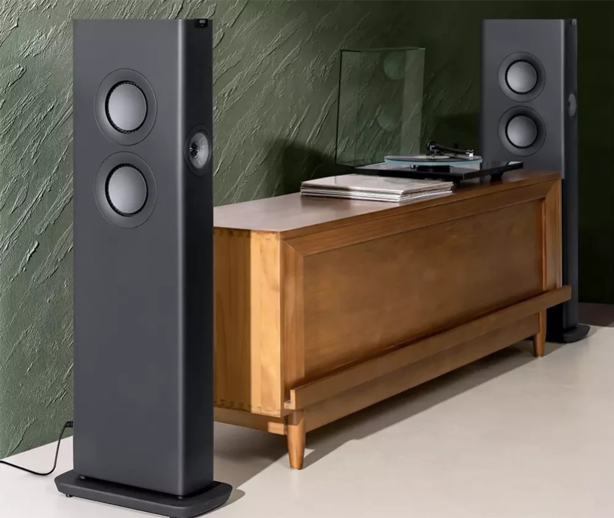 KEF lanserar LS60 Wireless i matt kolfinish